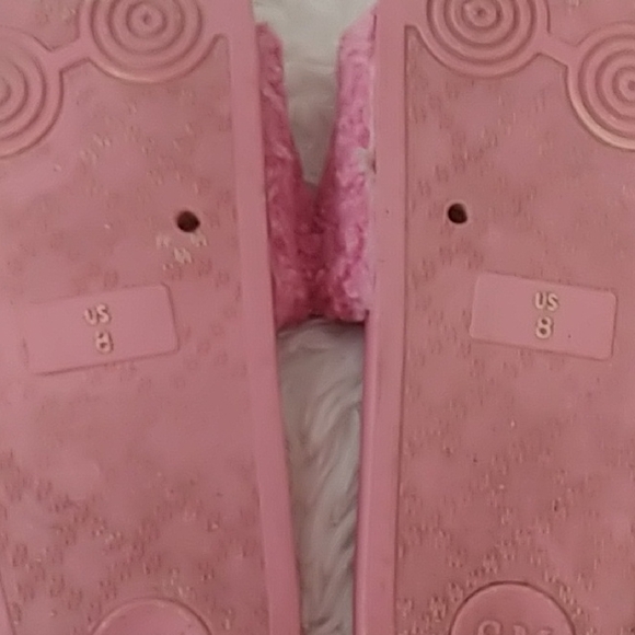 Steve Madden Plush Pink Slippers - Picture 3 of 5